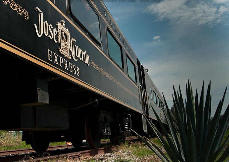 Jose-Cuervo-Express_Baja-01