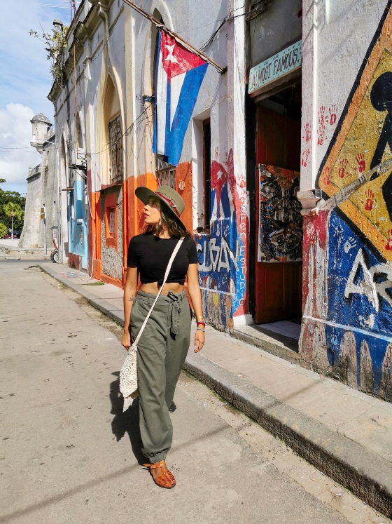 Mariel de Viaje Cuba