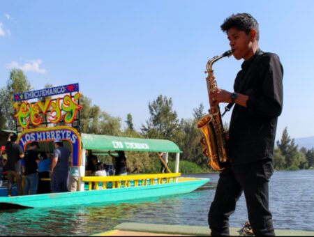 Tours en Xochimilco, tarde bohemia